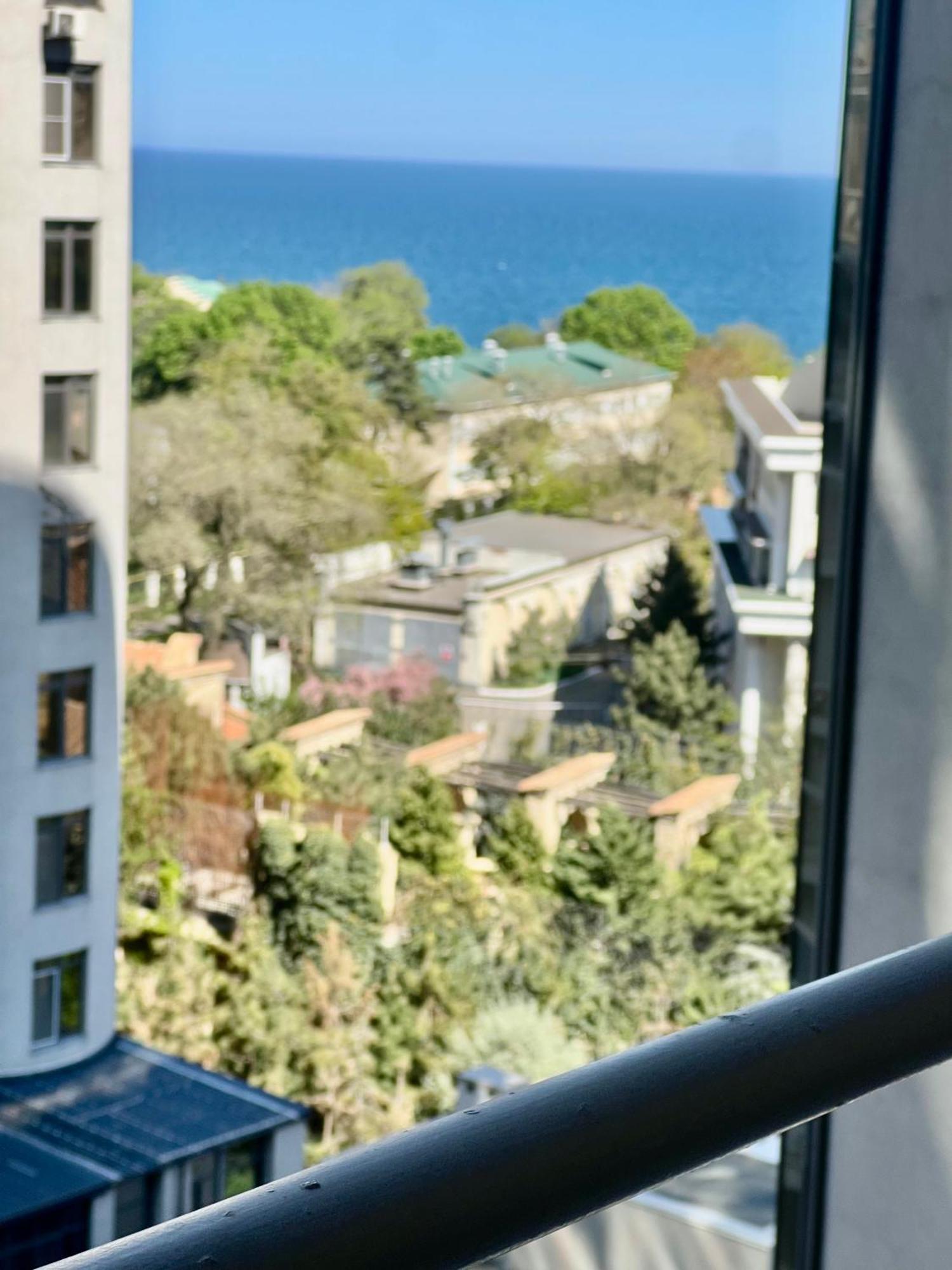 Студия-Спальня С Видом На Море И Аркадию Odesa Exterior foto